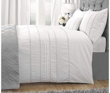 White Cotton Twin Duvet Cover - EUC