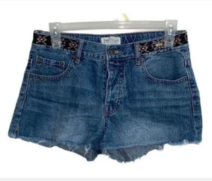 FOREVER 21 TALLA 27 PANTALONES CORTOS VAQUEROS AZULES CON RIBETE DE CINTA BOHO GENIAL - Imagen 1 de 5