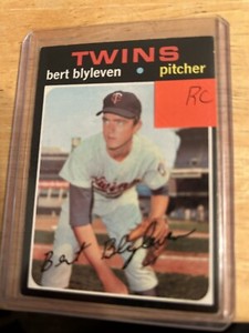 1971 Topps Baseball - #26 Bert Blyleven Rookie Card -EX