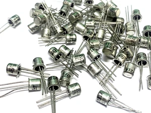 LOT OF 100 2N2221A ST Silicon NPN Transistor FREE US Shipping - Picture 1 of 1
