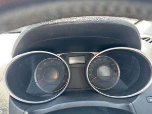 2013 Hyundai ix35 LM Auto Petrol Instrument Cluster Sportage 10-15 #B654 - Picture 1 of 8