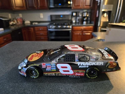 Dale Earnhardt Jr 2005 No8 Bass Pro Shops Цветной Хром/2005 Busch Champion... - Изображение 1 из 4
