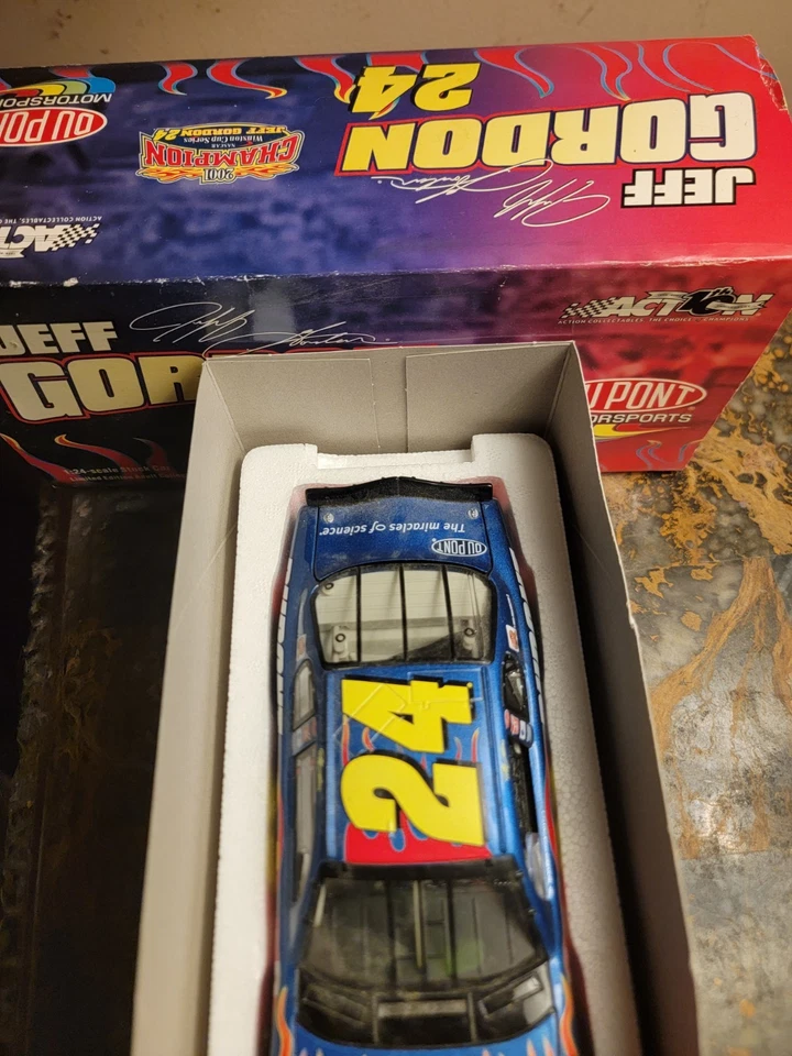 Jeff Jordan 2002 1/24 diecast NASCAR Championship Foto 1 de 1