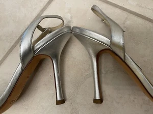 SCARPE JIMMY CHOO PELLE ARGENTO SEXY STILETTO CELEBRITÀ FAV BUSINESS PARTY 37 - Foto 1 di 8