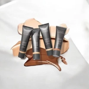 Mary Kay Timewise Matte 3D Foundation 1 FL OZ , Beige C 140 - Picture 1 of 3