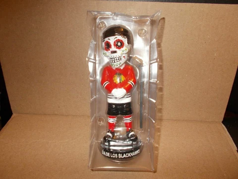 2019 CHICAGO BLACKHAWKS SUGAR SKULL "DIA DE LOS MUERTOS" SGA BOBBLEHEAD 10/14/19 Cover