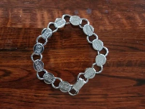 Vintage Sarah Coventry Bracelet Silvertone Chainlink Designer Jewelry - Picture 1 of 7