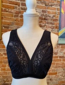 Breezies Black Smoothing Control Lace WireFree Adjustable Back Comfort Bra S New - Picture 1 of 7