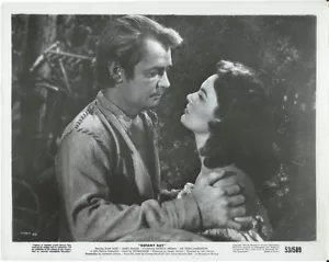 Alan Ladd, Patricia Medina - Botany Bay (1953) Original Promotional Photo - 8x10 - Picture 1 of 1