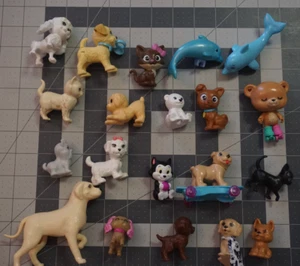 Lotto 20 Barbie Mattel Animali Animali Cani Gatti Delfini LOTTO C - Foto 1 di 4