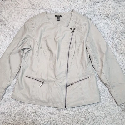 Куртка женская Alfani 1X серая асимметричная на молнии карманы из искусственной кожи повседневная опрятная - Изображение 1 из 4