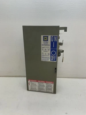 Unidad de interruptor de bus fusible Square D I-Line 100 Amp 600 VAC PQ3610G Sys: 3P3W Foto 1 de 4