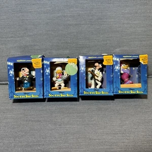 Disney Applause Estrellas de la Pantalla Plateada Mickey, Donald, Elvis Goofy y Daisy - Imagen 1 de 8