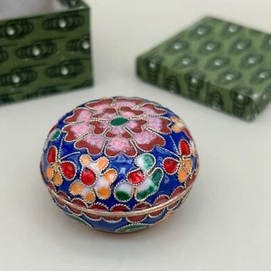 Cloisonné Blue Enamel w/ Floral Design Lidded Trinket Box Pill Box 2"x1" - Picture 1 of 10