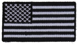 Parche bandera de Estados Unidos blanco y negro 2,5 pulgadas - 2,5 x 1,4 pulgadas - P4944 - Imagen 1 de 5