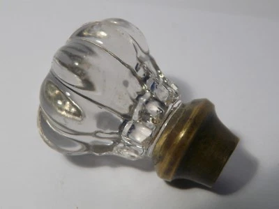 Petit Bouton de tiroir en cristal-Napoléon III-19ème - réf:08  :-) - Photo 1/4