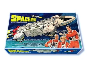 Mattel Space: 1999 Eagle 1 Space Ship Play Set Box - Picture 1 of 8
