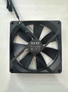 Ventilador NZXT 140mm Fluid Dynamic Rodamiento RF-AP140-FP para fundas NZXT - Imagen 1 de 2