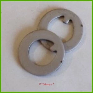 M824T *John Deere M 40 Front Wheel Bearing Retainer Washers * Set of 2 * USA! - Picture 1 of 4