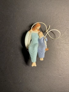 2003 Hallmark Angel At My Side ricordo ornamento porcellana ragazza e angelo sull'altalena - Foto 1 di 4
