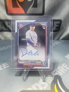 2024 BOWMAN CHROME JORDAN WICKS ROOKIE AUTO CHICAGO CUBS CRA-JWI - Picture 1 of 2