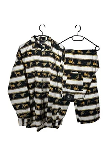 Conjunto Camisa y Pantalones Vintage Versace Jeans Alta Costura Estampado Animal Italia Talla L/34 - Imagen 1 de 23