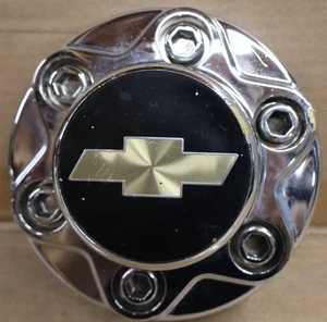 Used 1988-2000 Chevrolet Suburban Blazer Yukon Tahoe Chrome Center Cap 15550430 - Picture 1 of 10