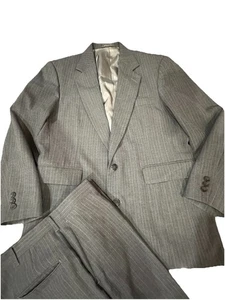 Vintage Haggar Imperial Gentleman's Fit grau Nadelstreifen Anzug Herren 42R - 36x32 klassisch - Bild 1 von 18