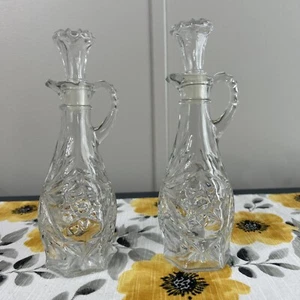 Anchor Hocking Vintage Glass Oil & Vinegar Cruets with Stoppers - Picture 1 of 3