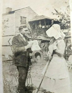 Vintage Photograph Well Dressed Black Man w/ Paperwork Speaks to Woman Outside - Picture 1 of 4