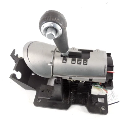 Palanca de cambios de piso de transmisión automática Mitsubishi Eclipse 2006-2012 OEM Foto 1 de 4
