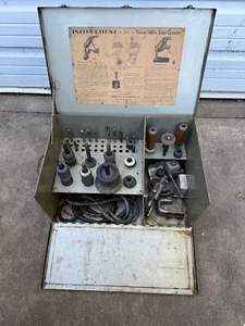 Vintage SIOUX Valve Seat Grinder Dressing Attachment Tool Cabinet Angular Drill - Foto 1 di 17