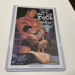 Vintage „The Rock“ WWE WWF 1998 Poster Promo Card „Can You Smell“ Rookie RC 4x6 - Bild 1 von 4