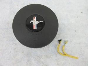 FORD MUSTANG CONVERTIBLE COUPE GT O 5  - I  4 Steering wheel driver LEFT AIRBAG - Bild 1 von 7
