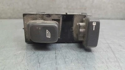 30889753 Mando Elevalunas Delantero Derecho para VOLVO V40 FAMILIAR 1.6 2268459 - Imagen 1 de 3