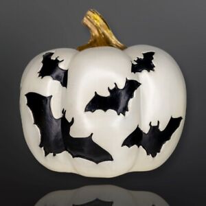 TKMaxx Homesense Halloween White Pumpkin Bats Ornament Spooky Goth Decor Rare