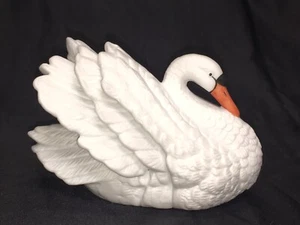 Vintage Royal Heritage Regel Swan Bird Hand Painted Porcelain Bisque Figurine - Picture 1 of 9