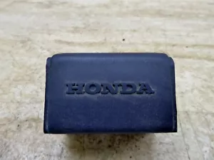 1982 Honda V45 Magna VF750 H1497. rubber handle bar center pad - Picture 1 of 6