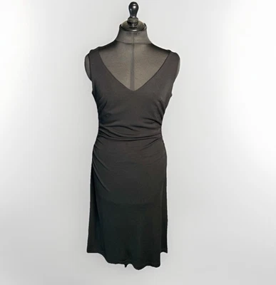 Vestido midi vintage Y2K BCBG Paris talla M negro sin mangas cuello en V abertura laterales fruncidos Foto 1 de 4