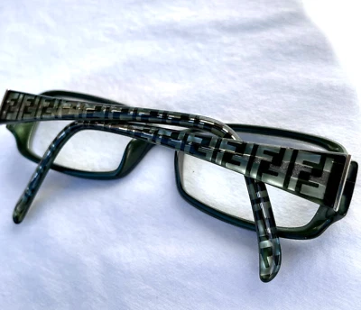 Gafas para mujer Fendi FF 936 317 marco verde 52 15 135 rectangulares Foto 1 de 4