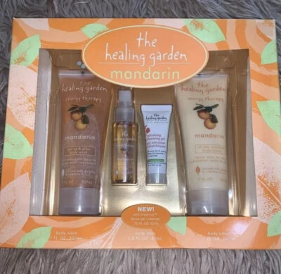 The Healing Garden Mandarin Set Jabón Corporal, Niebla, Loción, Gel Limpiador Facial Foto 1 de 4