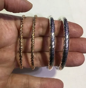 Große vergoldete und versilberte Ohrringe.  UK. - Bild 1 von 6