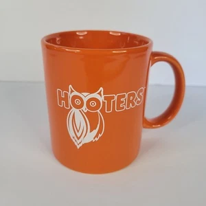 Hooters Casino Restaurant Advertising Orange White Ceramic Coffee Mug 10oz Owl - Picture 1 of 11
