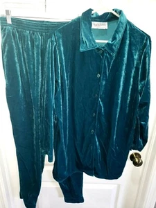 DIANE VAN FUSTENBERG PANTS TOP 2 PC SET dark teal VELOUR buttons collar MEDIUM - Picture 1 of 1