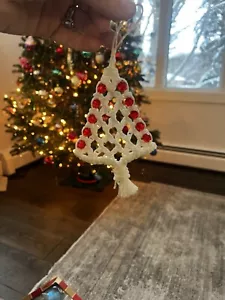 Vtg Macrame Christmas Tree Ornament White W/ Red Beads Fringe MCM - Picture 1 of 5