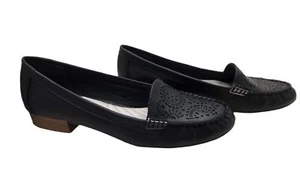 Mocasines negros sin cordones con patrón de corte láser easy street para mujer. - Imagen 1 de 6