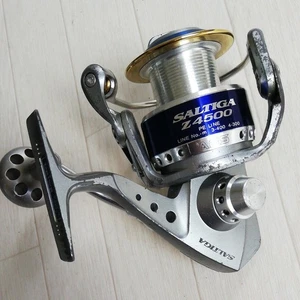 Daiwa Saltiga Z 4500 Spinning Reel Saltwater Fishing Japan No Box Used - Picture 1 of 10
