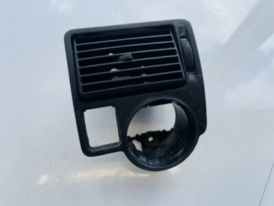 Volkswagen Golf 1998 Dash Vent (Air Vent Grille) 1j1819983a, 1j181 #1428633-28 - Изображение 1 из 4