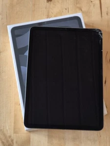 Apple iPad Air 5th Generation – 256GB – Wi-Fi – Space Gray - Afbeelding 1 van 9