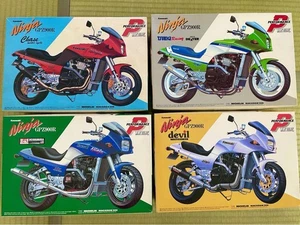 Aoshima Kawasaki Gpz900R 4-Piece Set Plastic Model Kit Motorcycle Replica - Picture 1 of 13